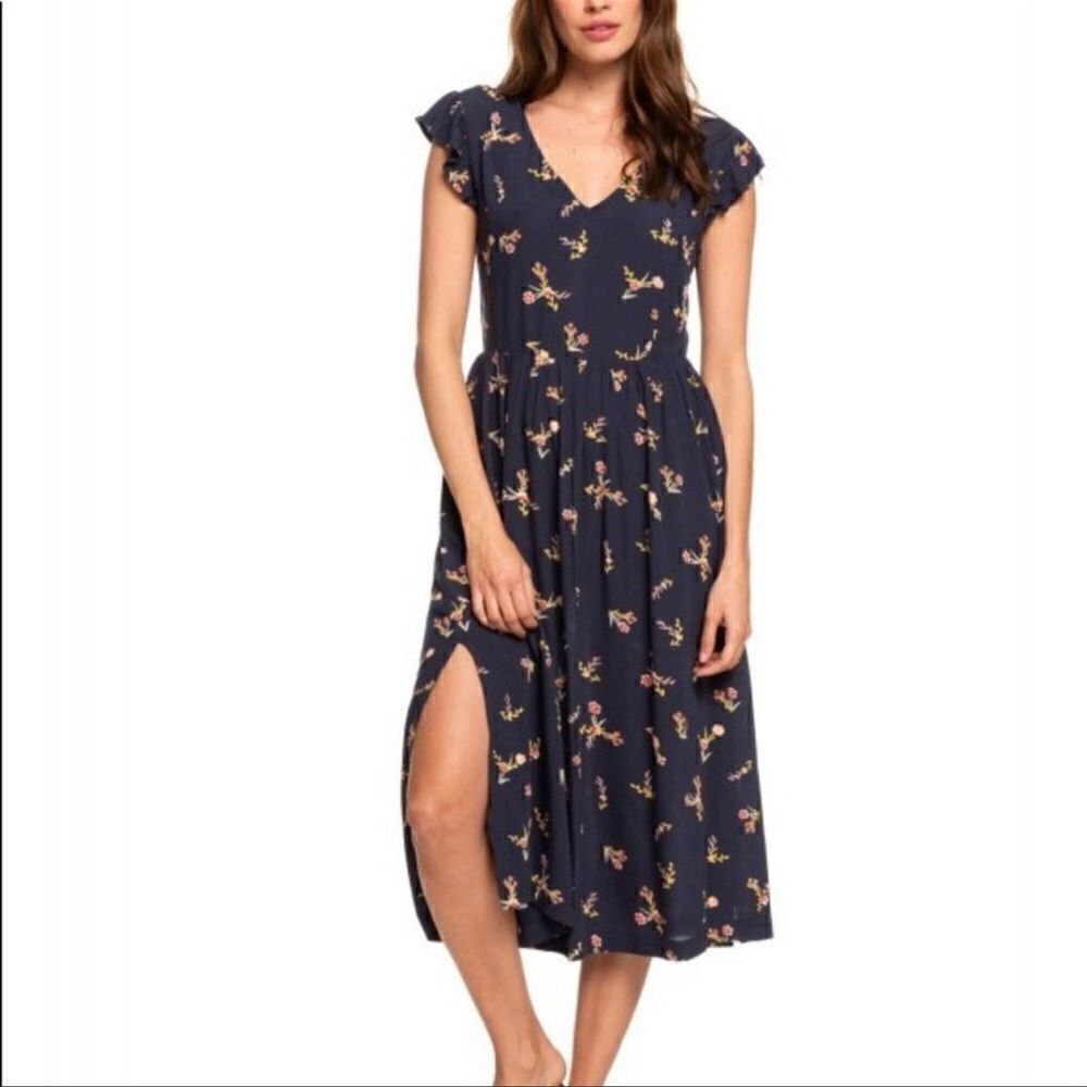 Roxy Rush Minute Short Sleeve Midi Dress Navy Floral Size Small
